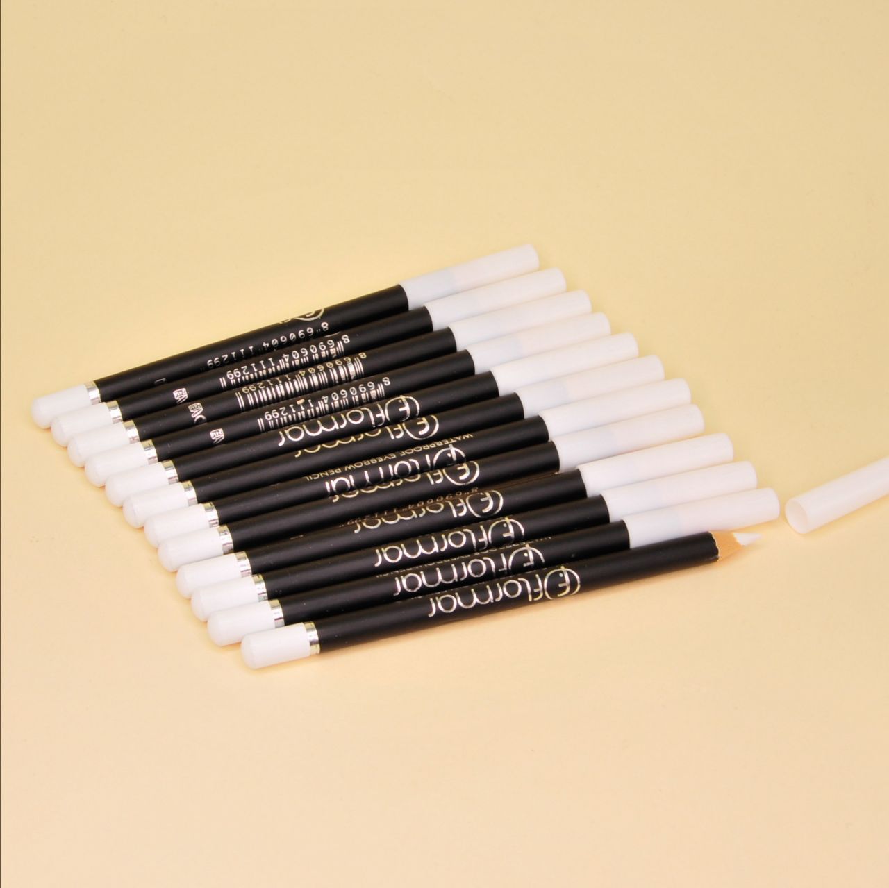 مداد چشم سفید فلورمار پوکه سفید مشکی Flormar eyeliner pencil